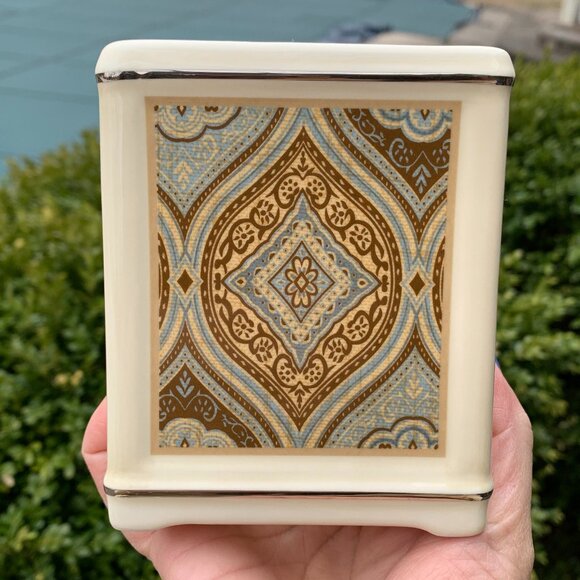 Vtg Toothbrush/Makeup Brush/Lip or Eyeliner Holder - Picture 1 of 11